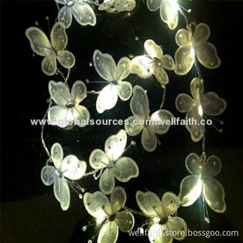 Christmas Decorated LED String Lights with 0.6W Rated Power and 110/220V Voltage